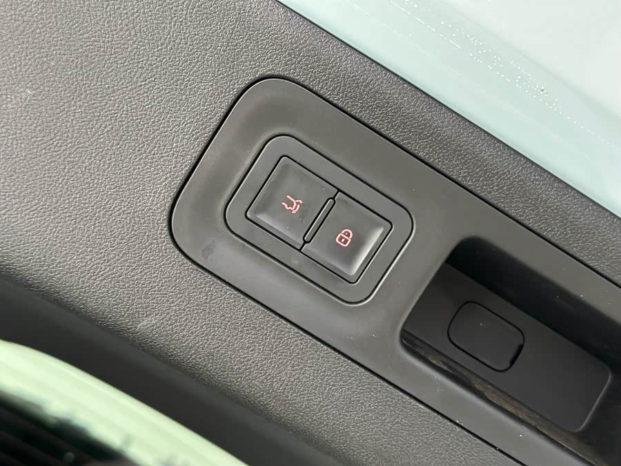 BYD SongL DM-i 2025 صورة سيارة #8