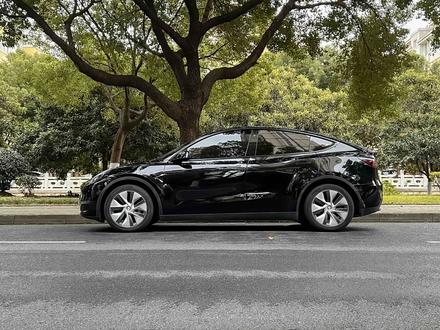 Tesla Model Y 2022 #8 Tesla Model Y 2022 immagine di auto #8