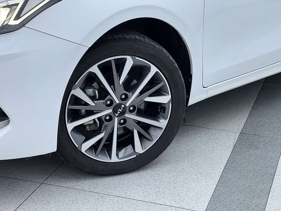 起亚 起亚K3 2022 汽车图片 #8