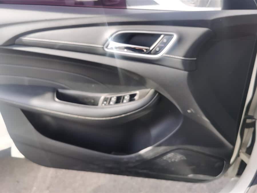 Roewe Ei5 2020 изображение автомобиля #8