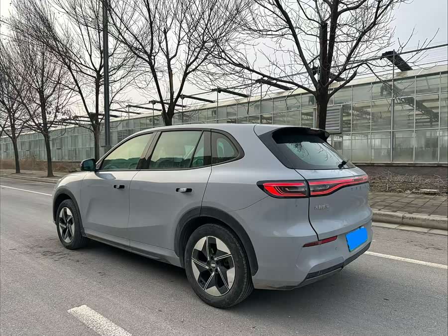 GEELY 2024 car image #8