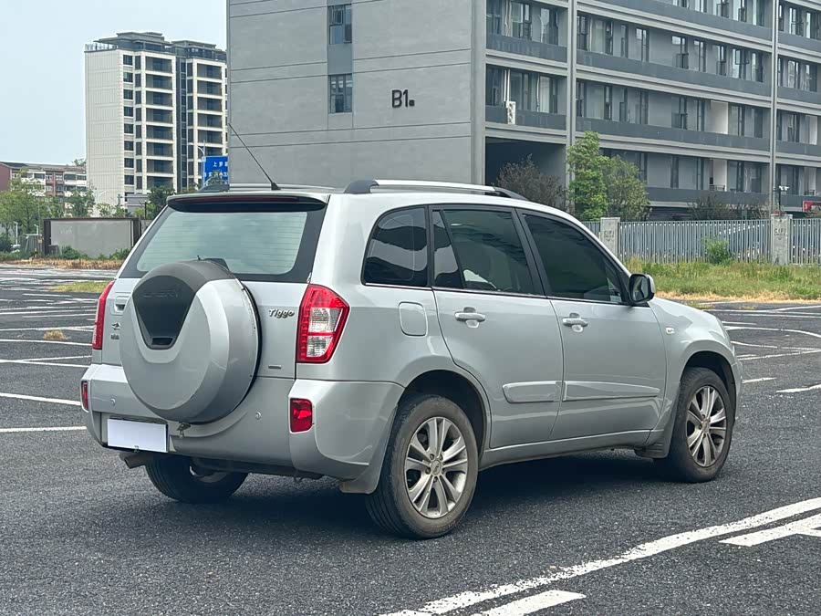 Chery Tiggo 2012 #8 Chery Tiggo 2012 car image #8