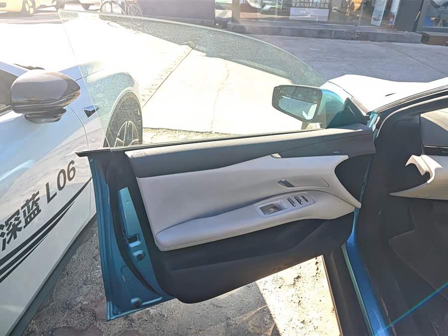 Deepal L07 2024 imagem de carro #8