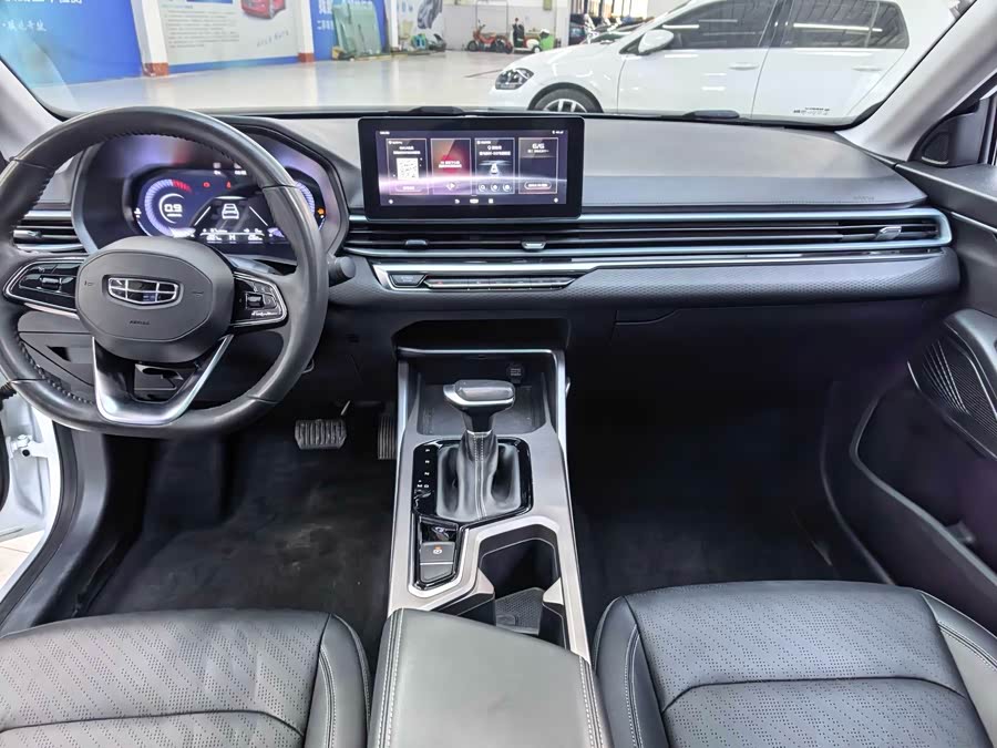 GEELY Emgrand 2022 car image #8