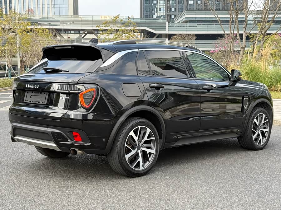 Lynk & Co 01 EM-P 2020 #8 Lynk & Co 01 EM-P 2020 immagine di auto #8