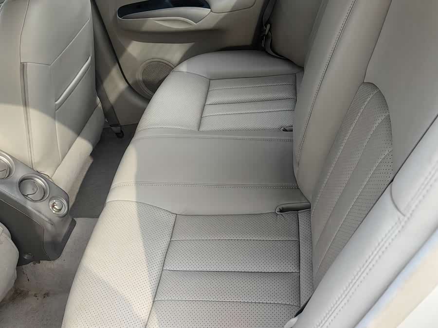 日产 阳光 2011 汽车图片 #8