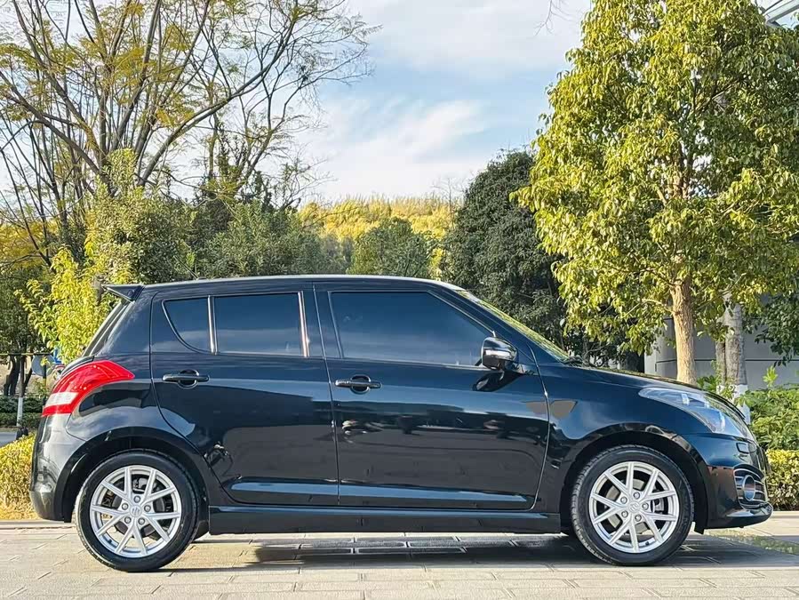 铃木 速翼特 2015 汽车图片 #8