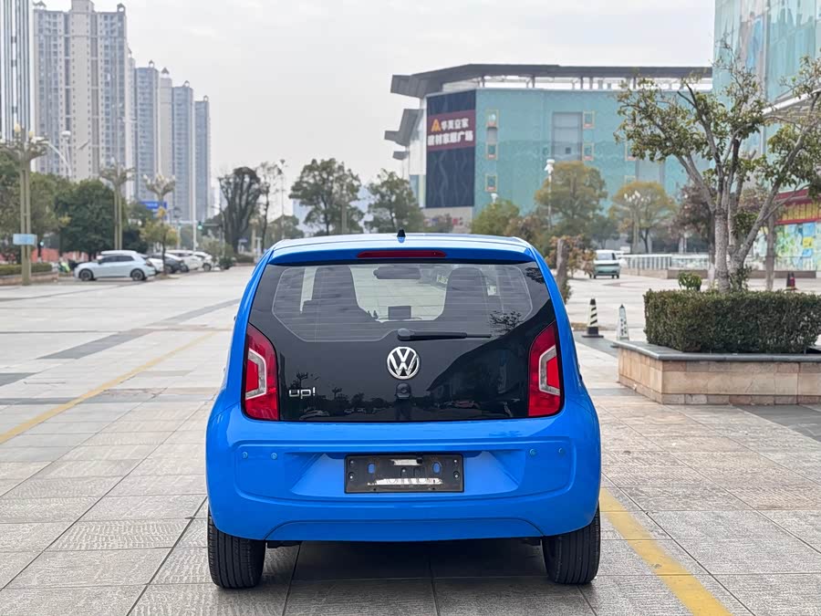 Volkswagen up! 2016 immagine di auto #8