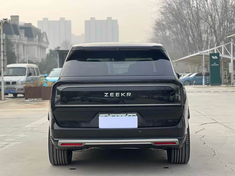 Zeekr 9X 2025 car image #8