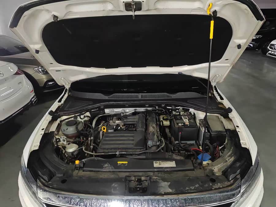 Volkswagen Lavida 2020 car image #8