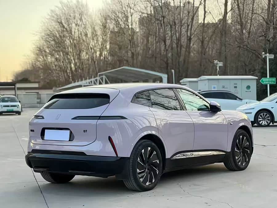 Avatr 07 2025 صورة سيارة #8