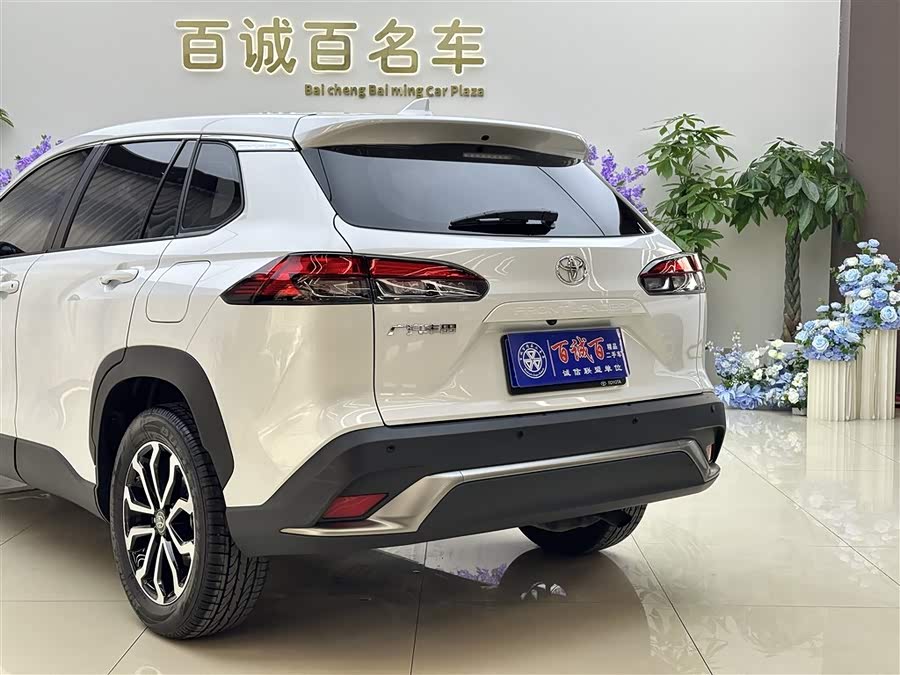 Toyota Frontlander 2022 car image #8