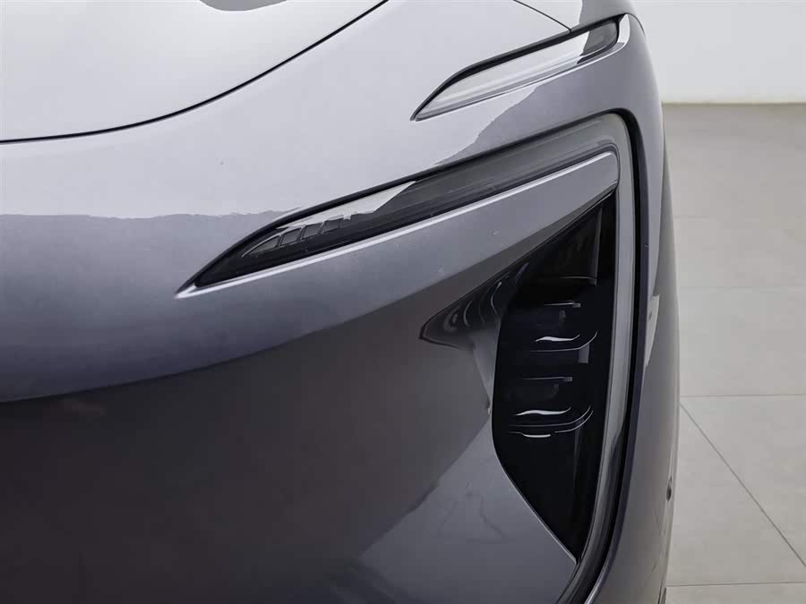 Avatr 07 2024 car image #8