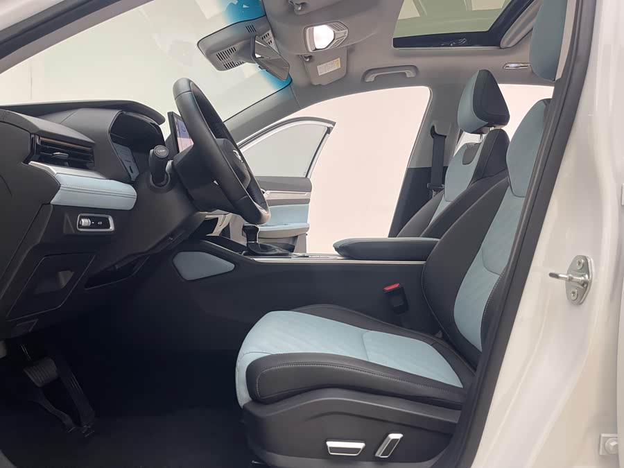 GEELY Emgrand L 2022 car image #8