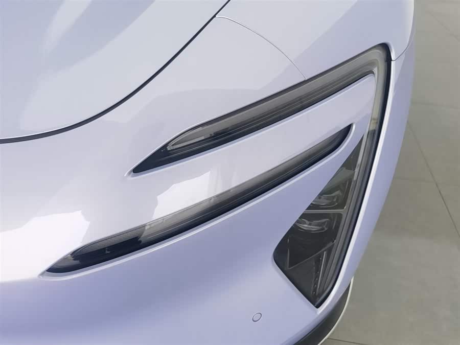 Avatr 06 2025 car image #8