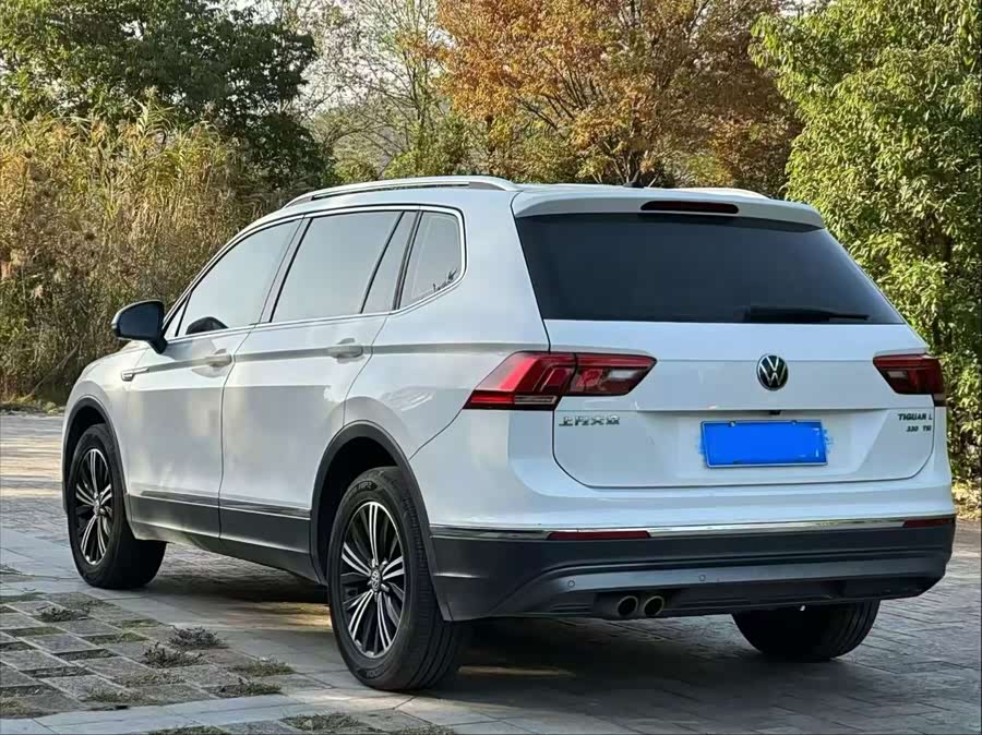 Volkswagen Tiguan L 2019 #8 Volkswagen Tiguan L 2019 immagine di auto #8