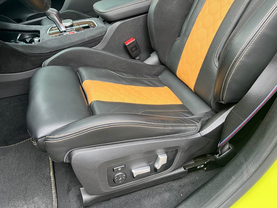 BMW X4 M 2022 car image #8