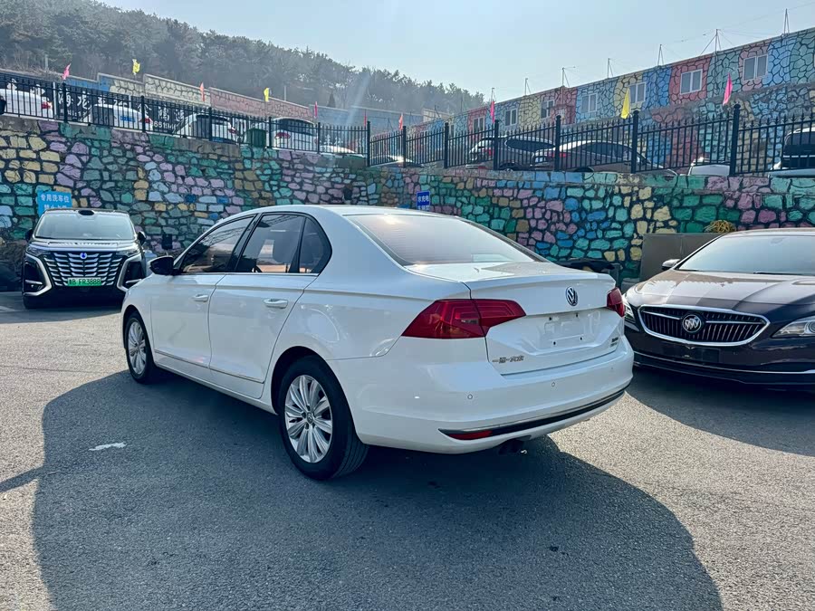 Volkswagen Bora 2016 immagine di auto #8