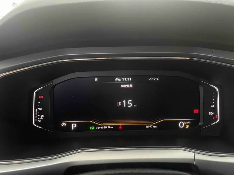 Volkswagen T-Cross 2022 car image #8