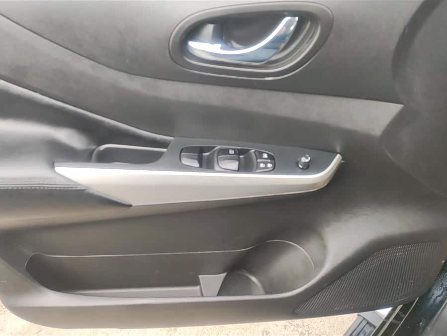 日产 纳瓦拉 2019 汽车图片 #8