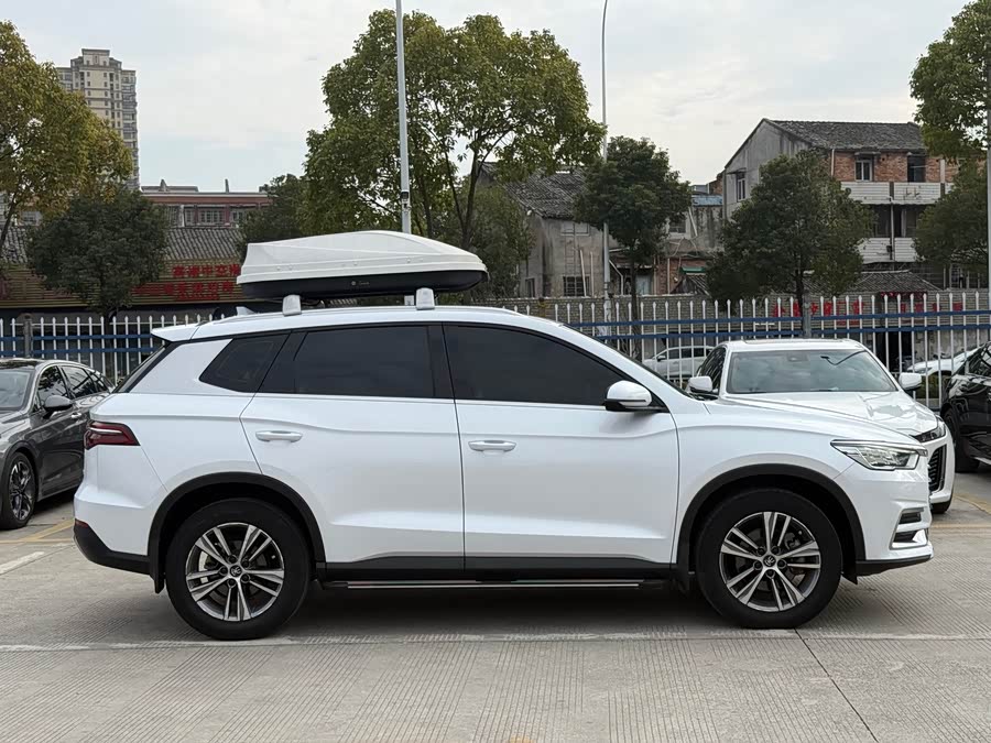 BYD Song Pro 2020 immagine di auto #8