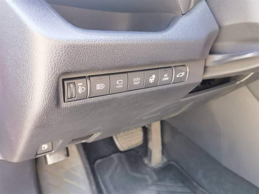 Toyota RAV4 Hybird E+ 2021 #8 Toyota RAV4 Hybird E+ 2021 car image #8