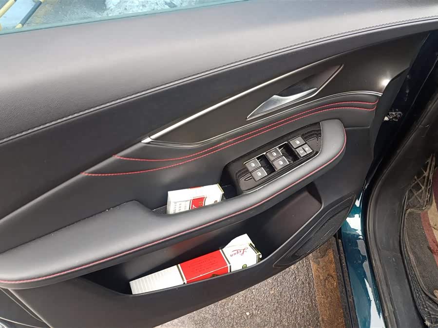 Forthing T5 EVO 2022 car image #8