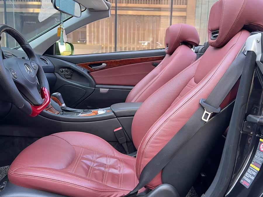 Mercedes-Benz SL Class 2011 car image #8