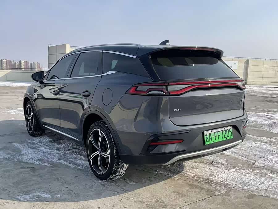 BYD Tang 2022 car image #8