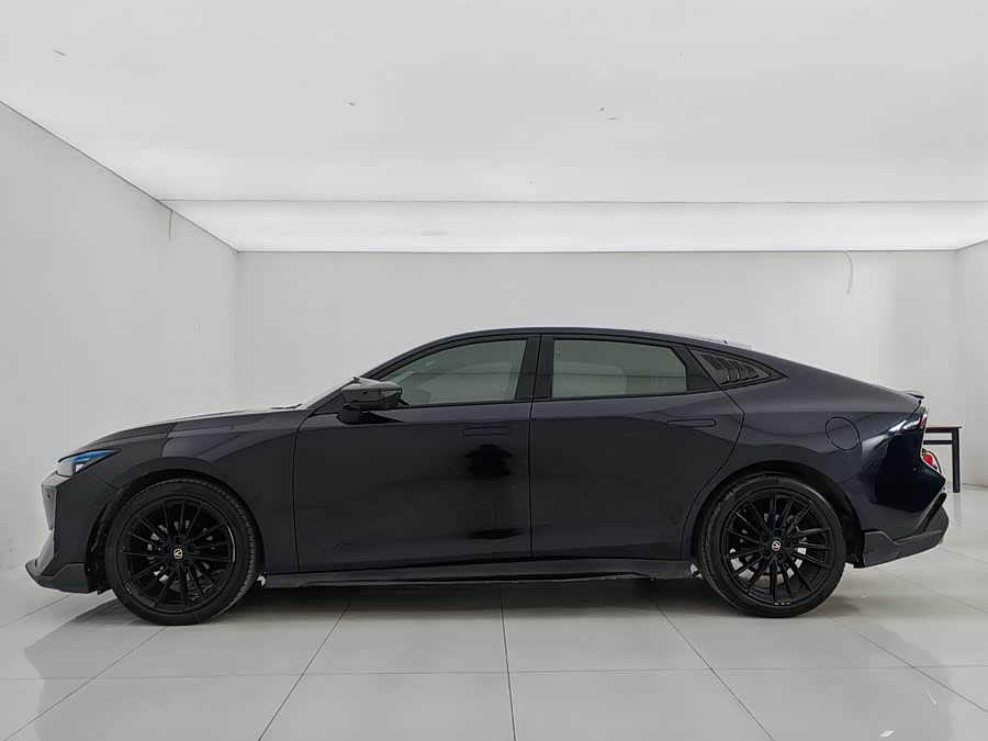 Changan UNI-V 2024 #8 Changan UNI-V 2024 car image #8