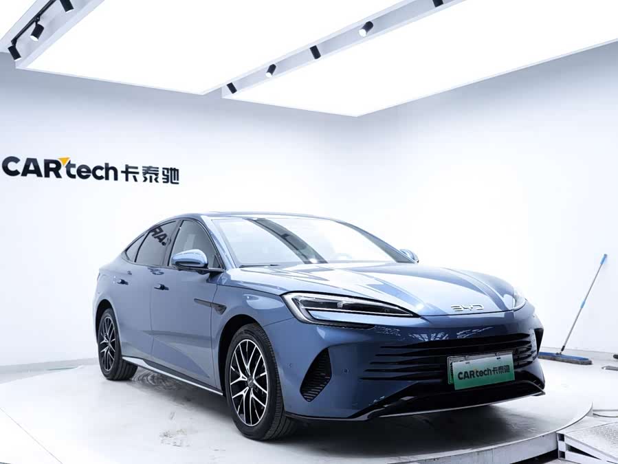 BYD Seal 07 DM-i 2025 #8 BYD Seal 07 DM-i 2025 car image #8