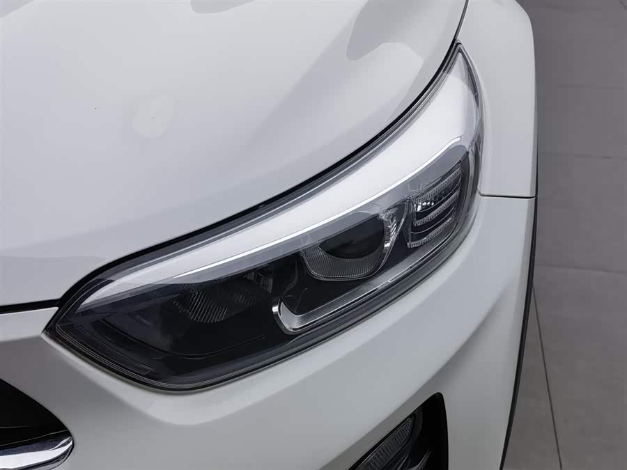 Kia KX1 2019 car image #8