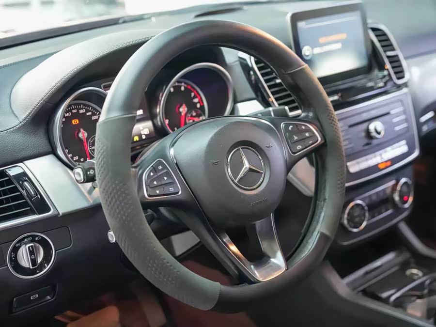 Mercedes-Benz GLE Coupe 2016 #8 Mercedes-Benz GLE Coupe 2016 صورة سيارة #8