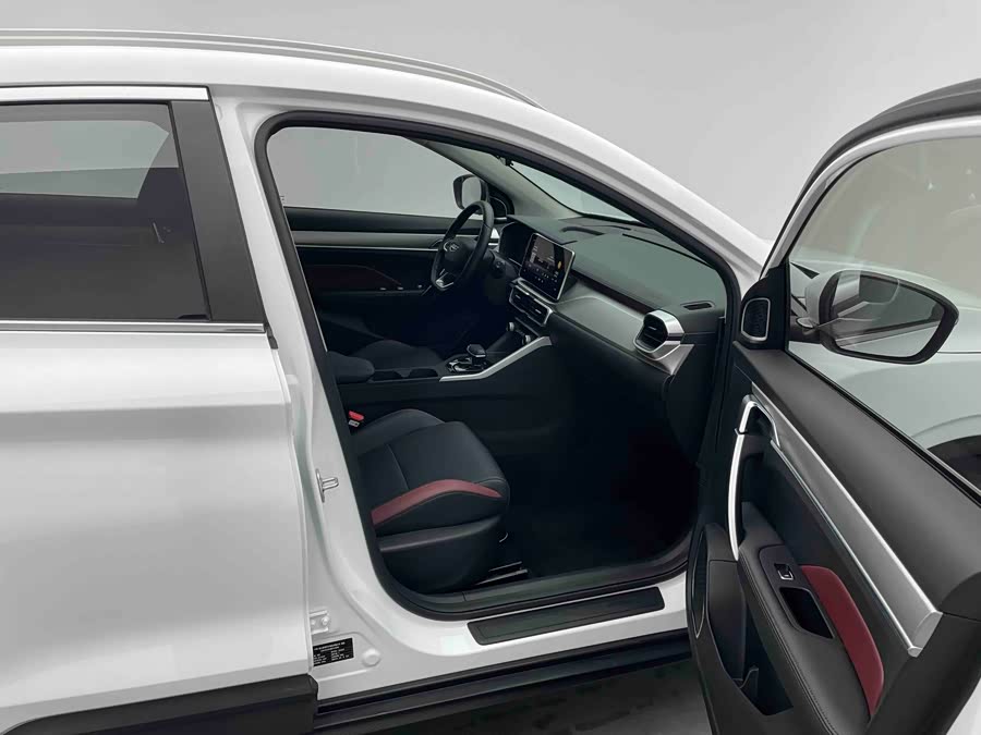 GEELY Coolray 2021 #8 GEELY Coolray 2021 car image #8