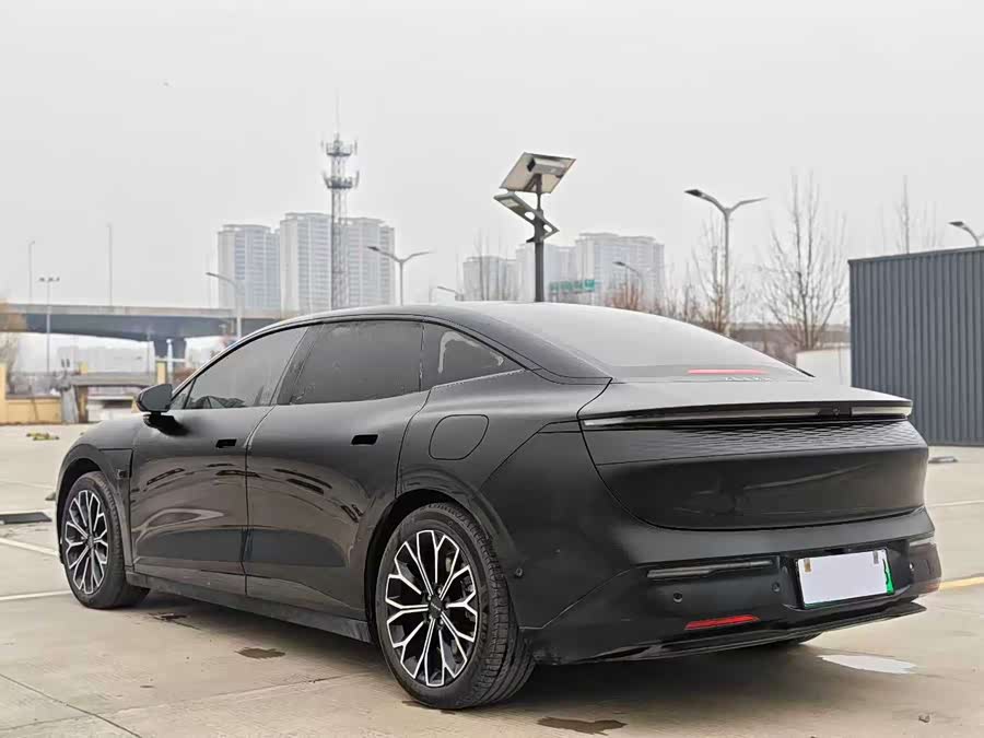 极氪 极氪007 2024 汽车图片 #8