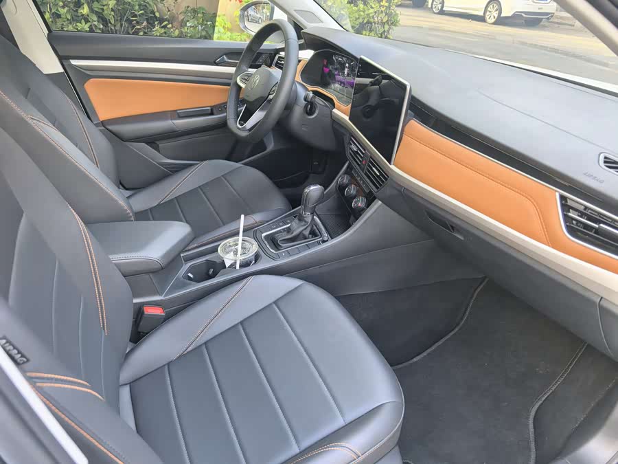 Volkswagen Bora 2024 imagem de carro #8