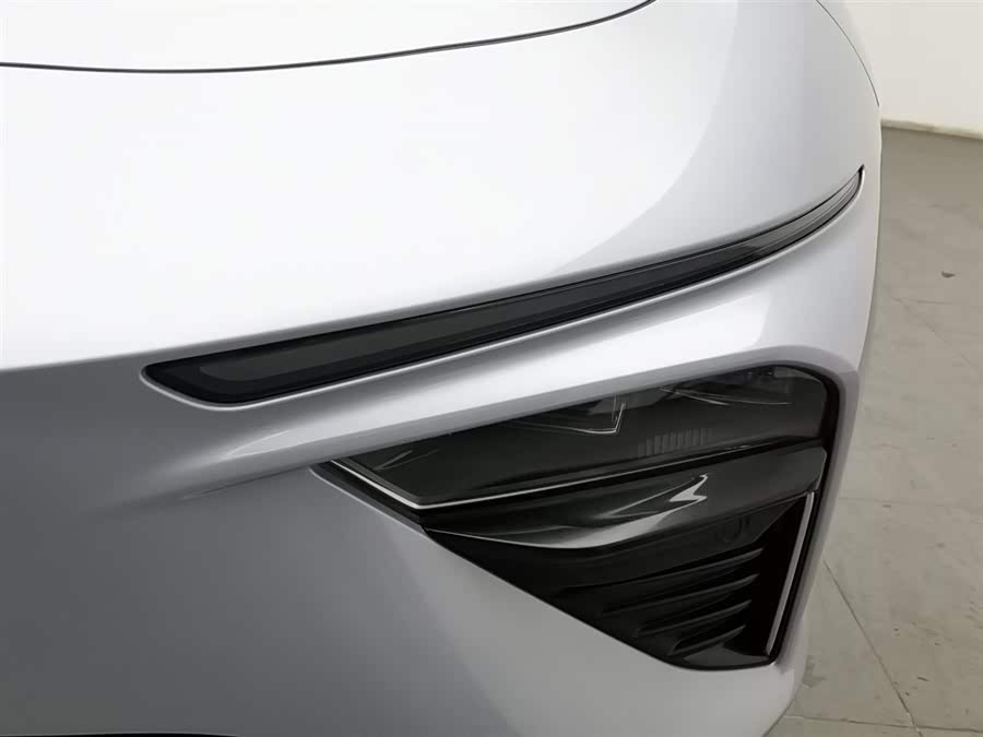 Neta S 2023 изображение автомобиля #8