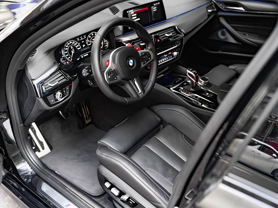 BMW M5 2018 #8 BMW M5 2018 car image #8
