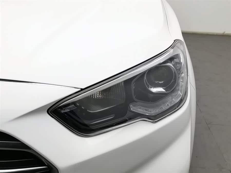 Hyundai ix35 2020 car image #8