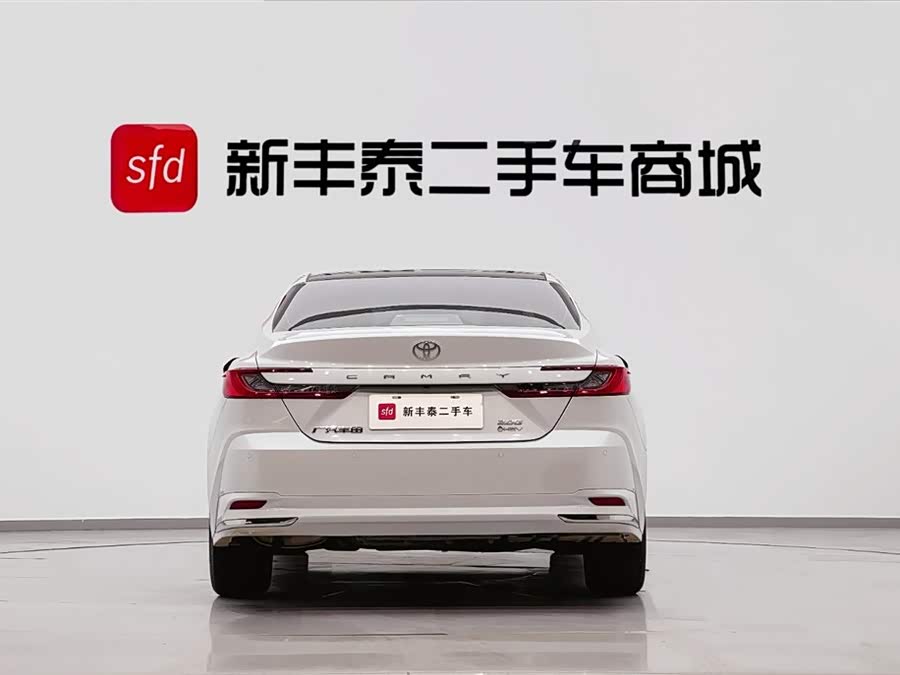 Toyota Camry 2025 صورة سيارة #8