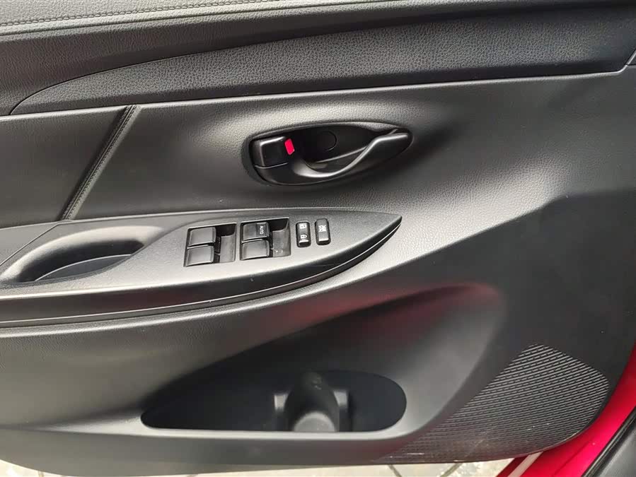 Toyota Yaris L Zhixiang 2018 صورة سيارة #8