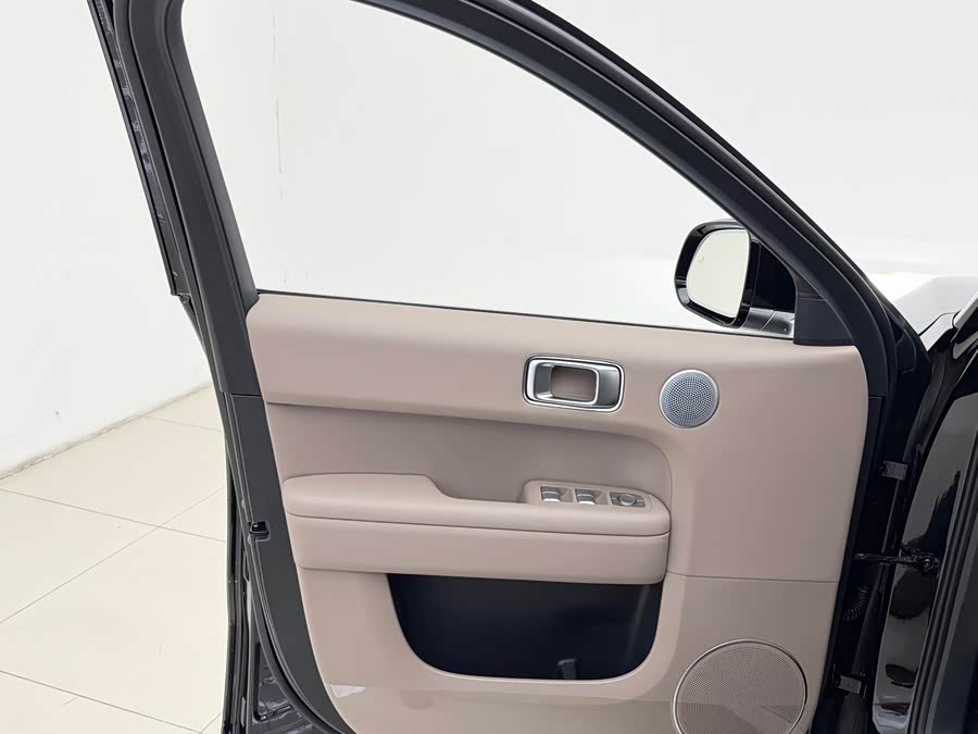 Li L6 2025 صورة سيارة #8