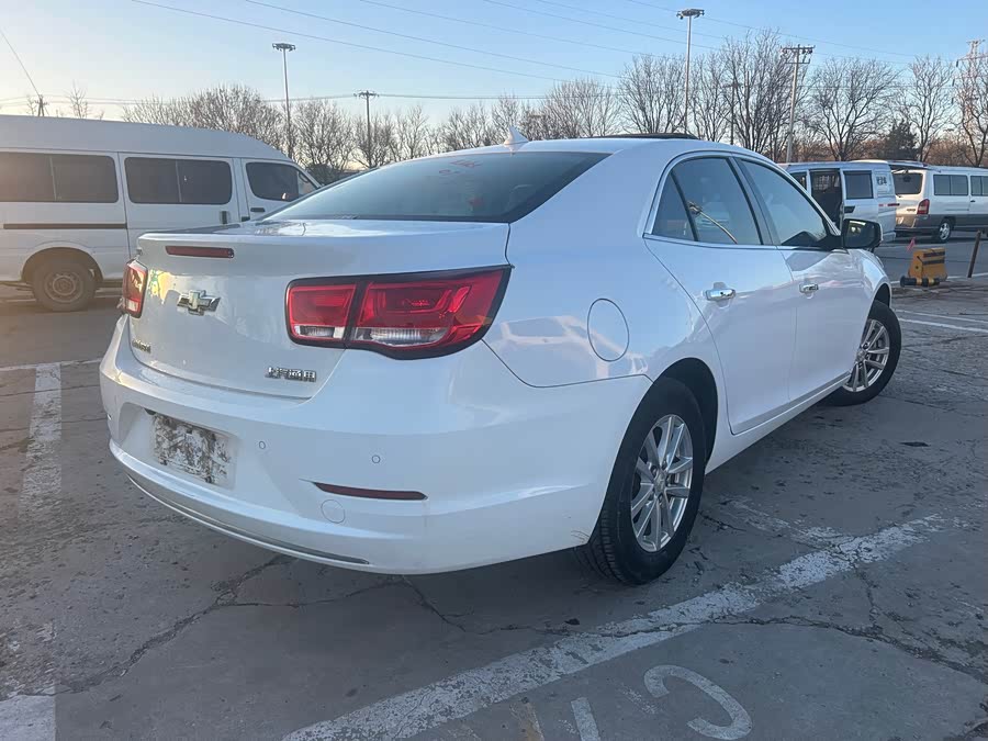 Chevrolet Malibu 2018 immagine di auto #8