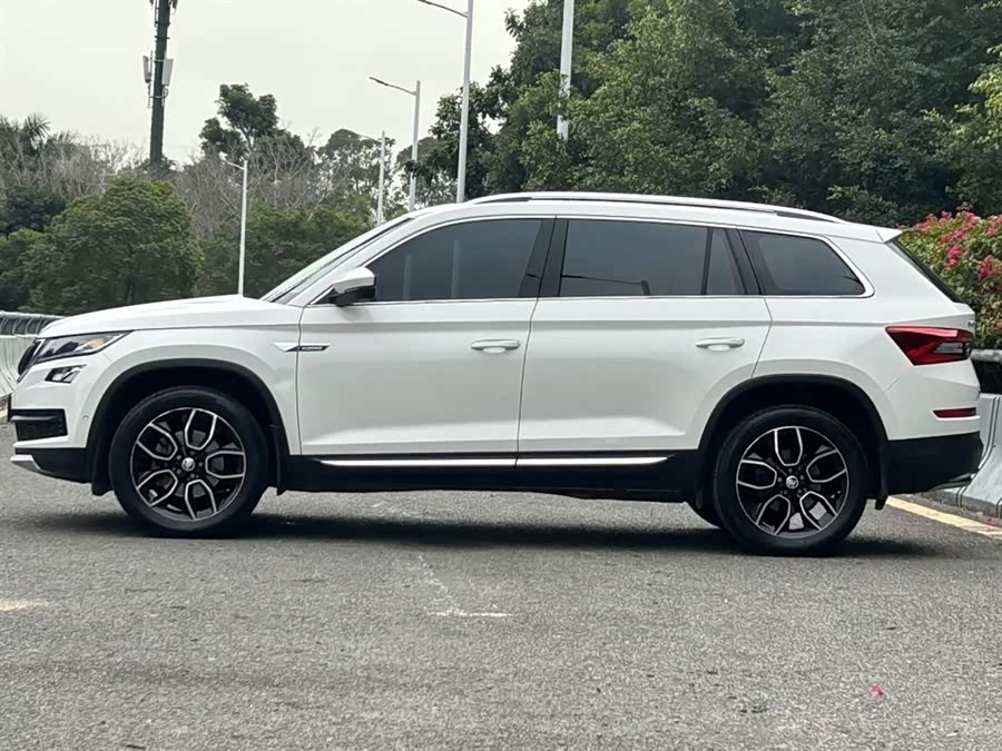 Skoda Kodiaq 2017 #8 Skoda Kodiaq 2017 car image #8