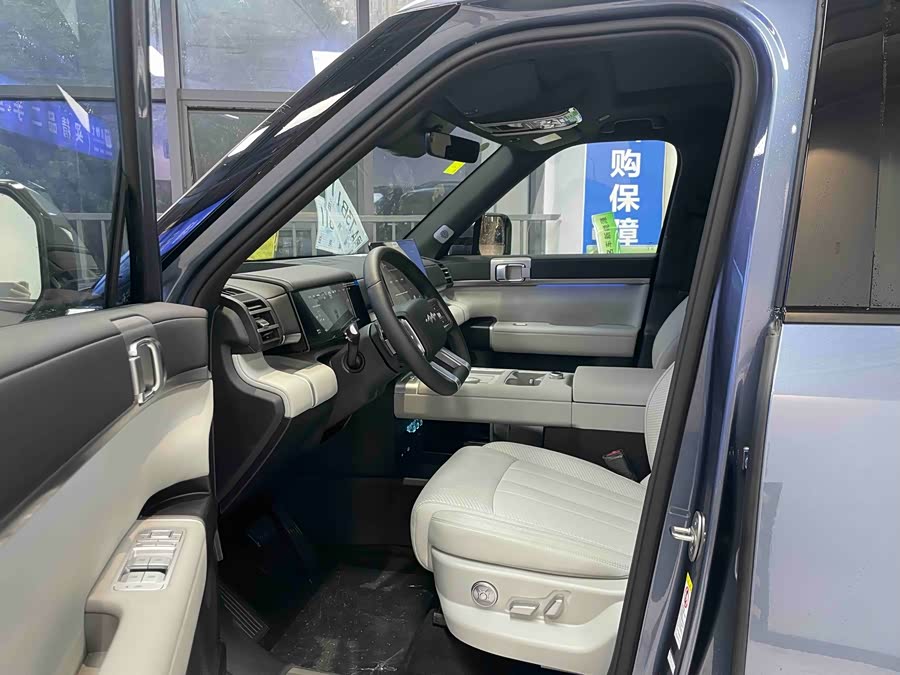 FangChengBao Tiger 7 2025 car image #8