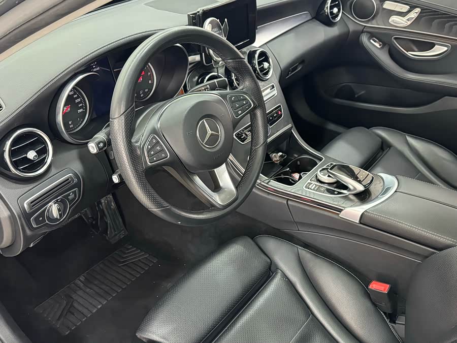 Mercedes-Benz C Class 2017 car image #8