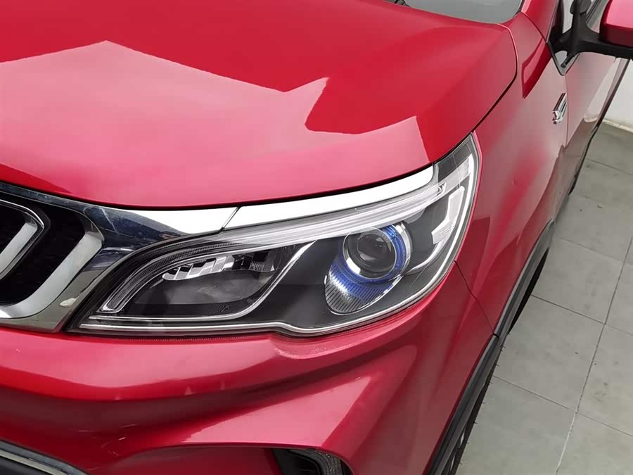 Vision X3 2018 car image #8