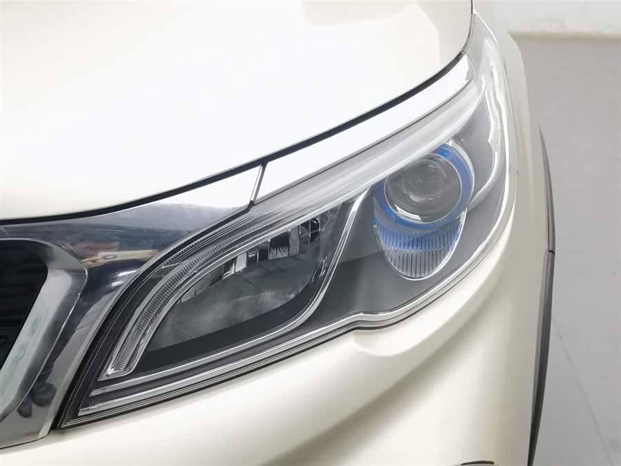 Vision X3 2018 immagine di auto #8