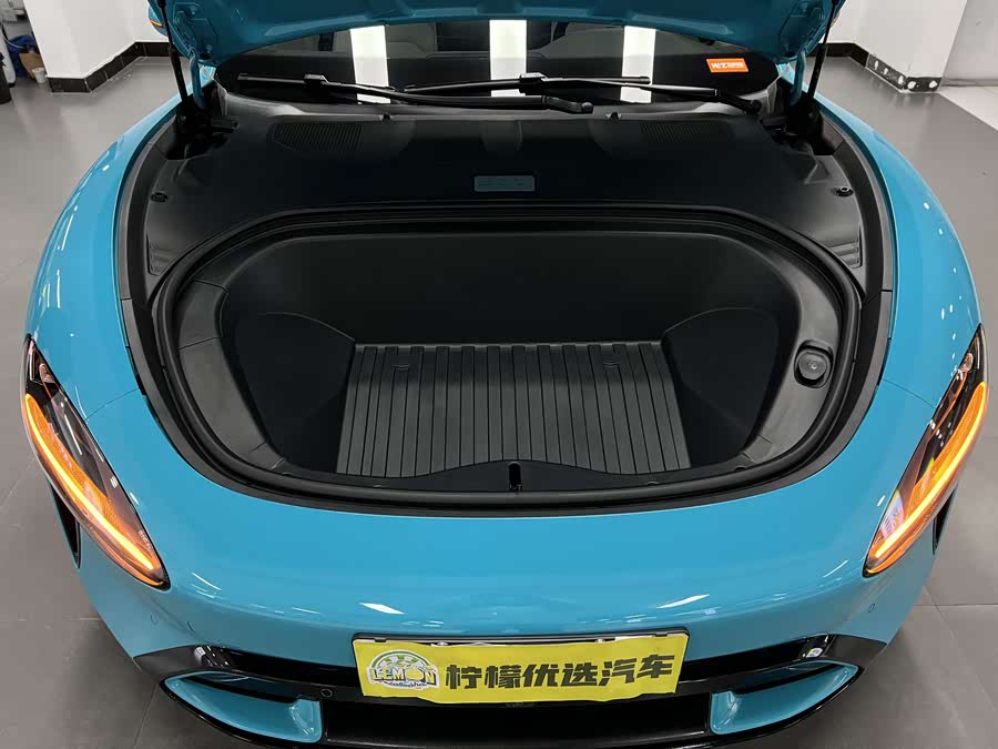 MI SU7 2024 car image #8