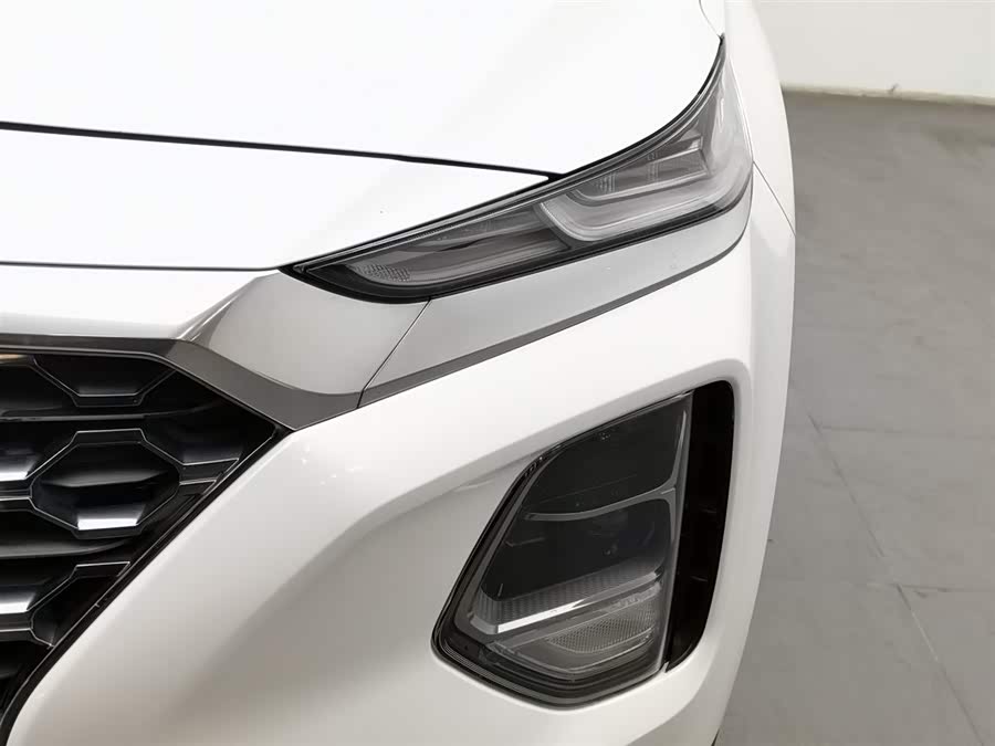 Hyundai Santa Fe 2020 #8 Hyundai Santa Fe 2020 car image #8